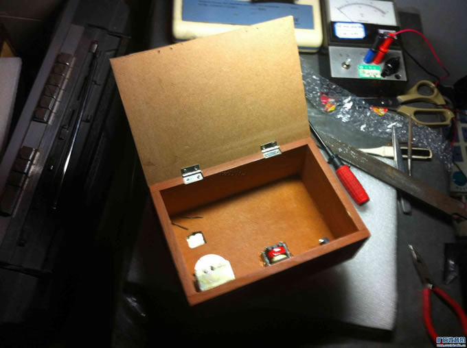 【参赛】便携大环中波矿石收音机