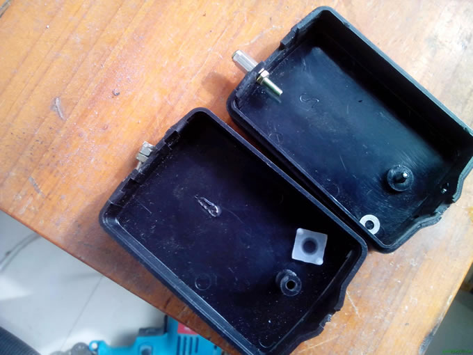 科技小制作-等离子打火机的制作