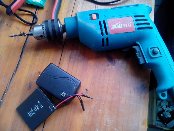 科技小制作-等离子打火机的制作