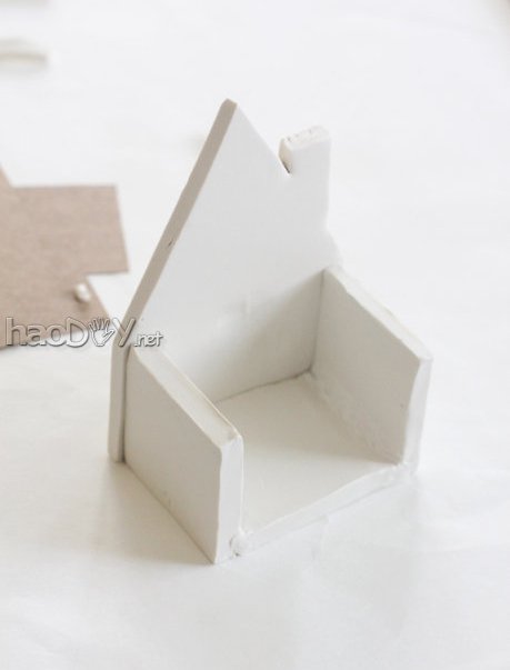 科技小制作-创意环保花盆的制作过程