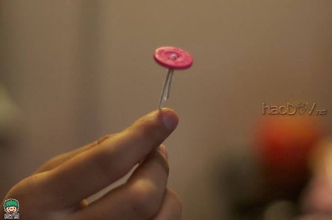 科技小制作-糖果色纽扣手捧花教程图解