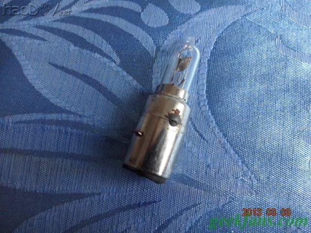 科技小制作-写字台灯的制作步骤