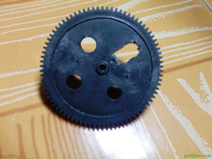 科技小制作-纯手工打造遥控车