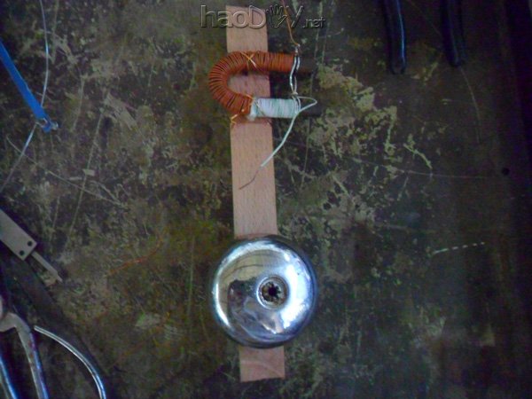 科技小制作-DIY小电铃的制作