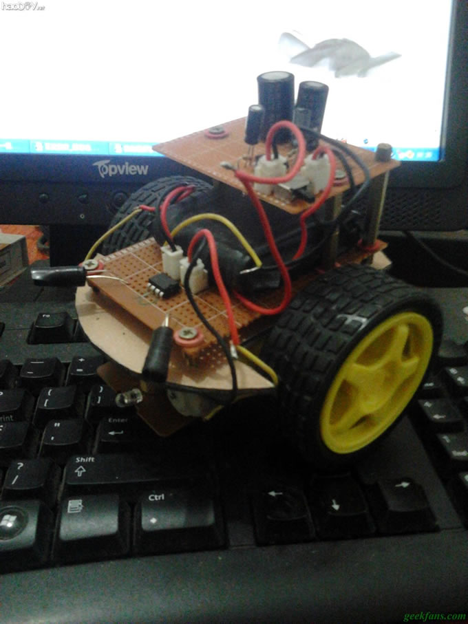 科技小制作-寻光小车和呼吸灯组合的制作过程