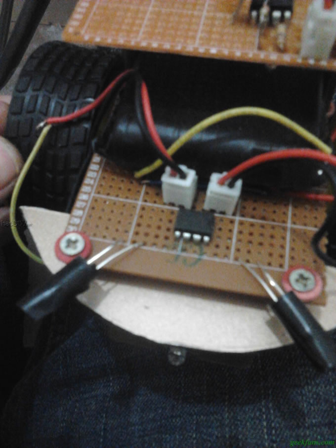 科技小制作-寻光小车和呼吸灯组合的制作过程