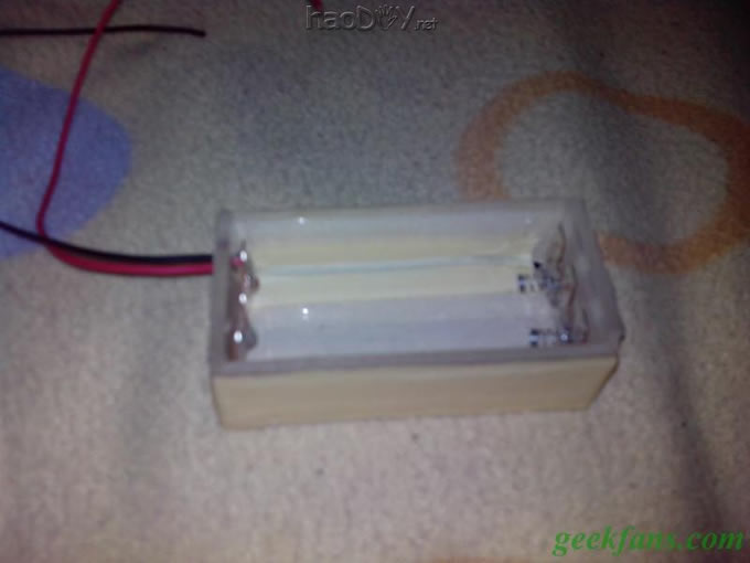 科技小制作-教大家DIY18650电池盒