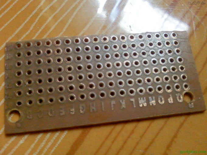 科技小制作-DIY数码管时钟(单片机控制)