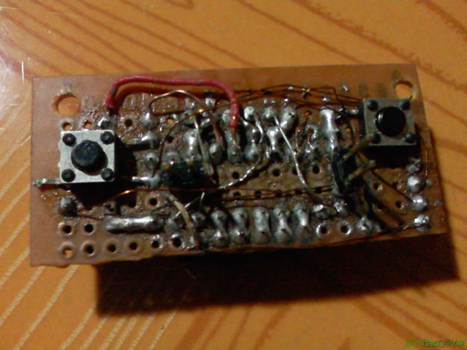 科技小制作-DIY数码管时钟(单片机控制)