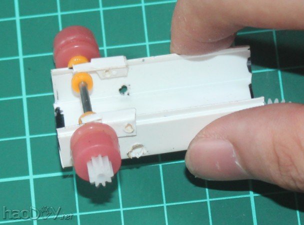 科技小制作-高速跑车制作教程