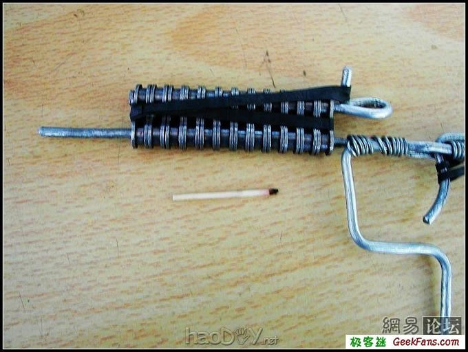 科技小制作-链条枪制作方法