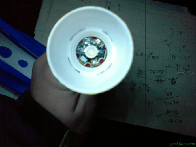 科技小制作-教你DIY制作一个小手电