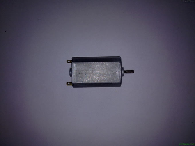 科技小制作-利用水管diy小电钻