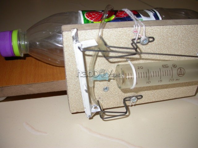 科技小制作-自制压缩空气动力车