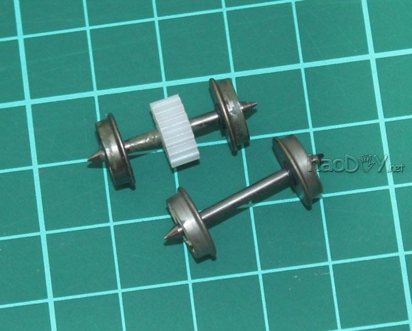 科技小制作-自制遥控火车模型