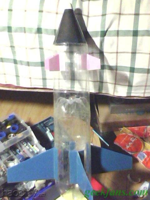 科技小制作-DIY水火箭