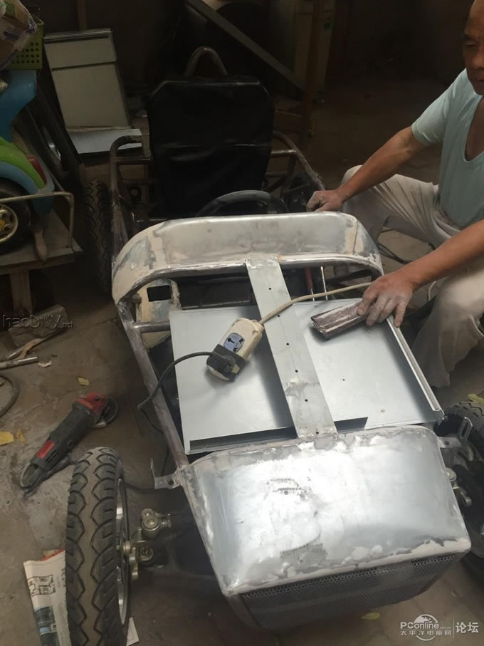 点击查看原图 超级奶爸,用两月时间为儿子设计制造专属老爷车