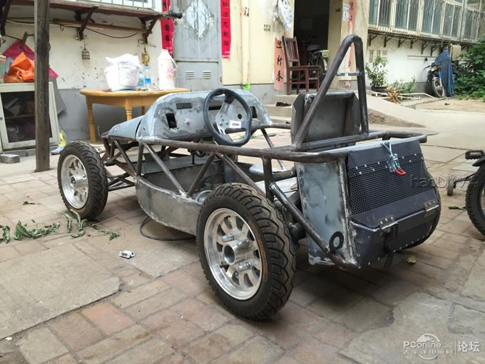 点击查看原图 超级奶爸,用两月时间为儿子设计制造专属老爷车