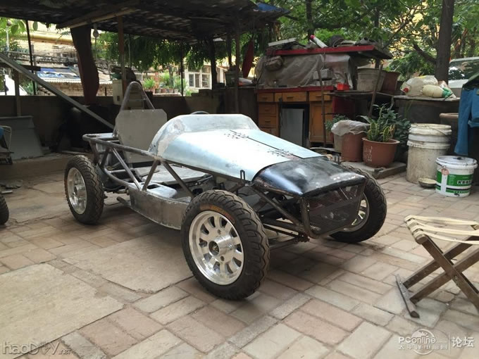 点击查看原图 超级奶爸,用两月时间为儿子设计制造专属老爷车