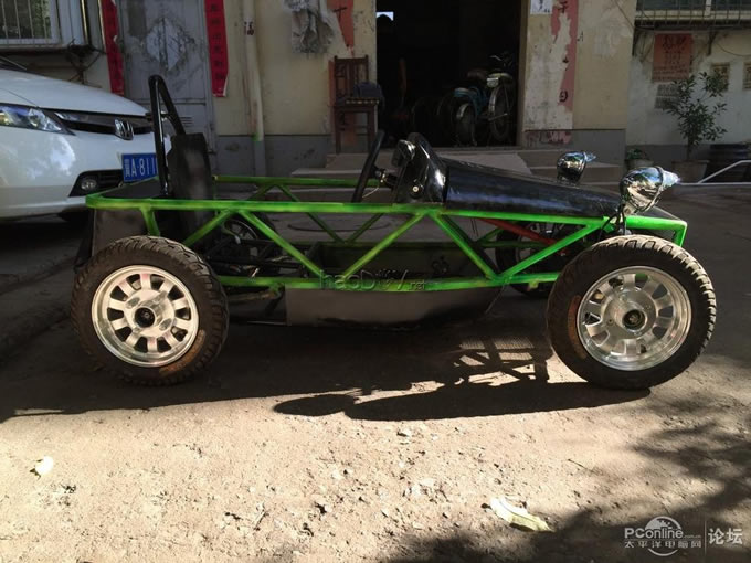 点击查看原图 超级奶爸,用两月时间为儿子设计制造专属老爷车