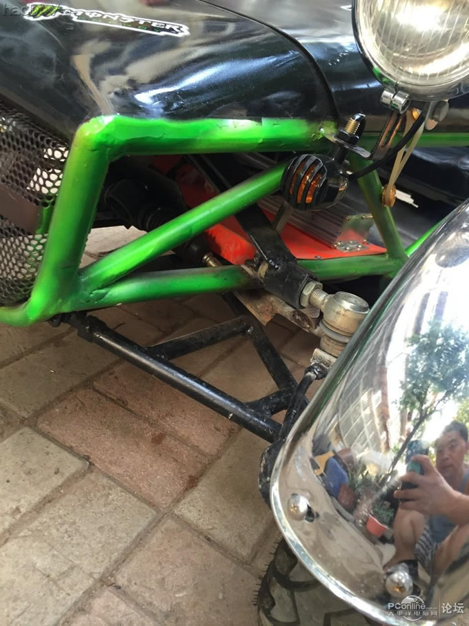 点击查看原图 超级奶爸,用两月时间为儿子设计制造专属老爷车