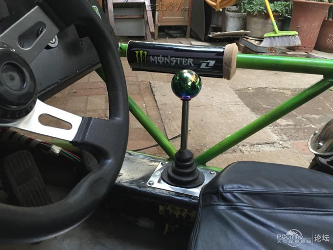 点击查看原图 超级奶爸,用两月时间为儿子设计制造专属老爷车