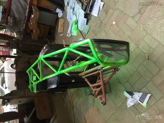 点击查看原图 超级奶爸,用两月时间为儿子设计制造专属老爷车