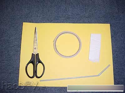 科技小制作-制作简易冲天小飞箭