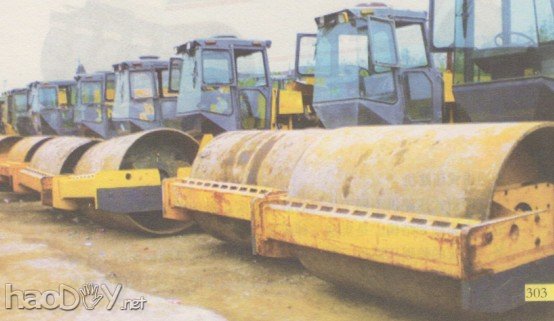 科技小制作-制作电动压路机模型