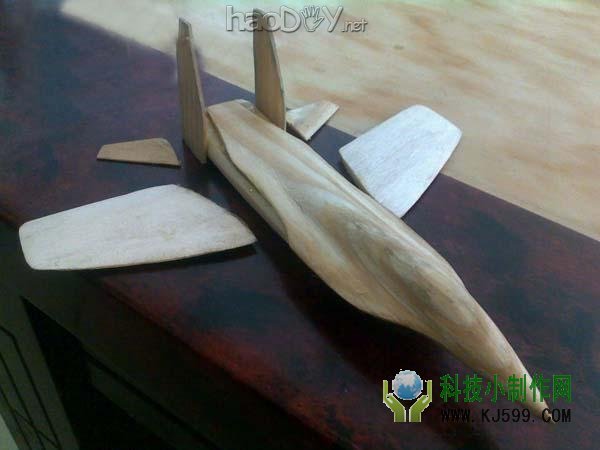 科技小制作-用木头手工制作小飞机