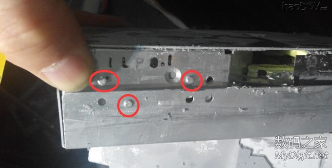 拆改个hp 32v 5625ma电源,改到37v