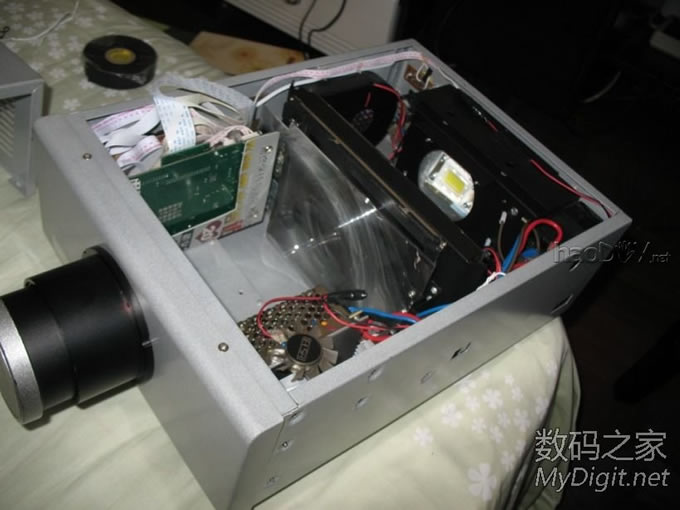 六年磨剑,我DIY的LED投影成功(四楼有效果图)