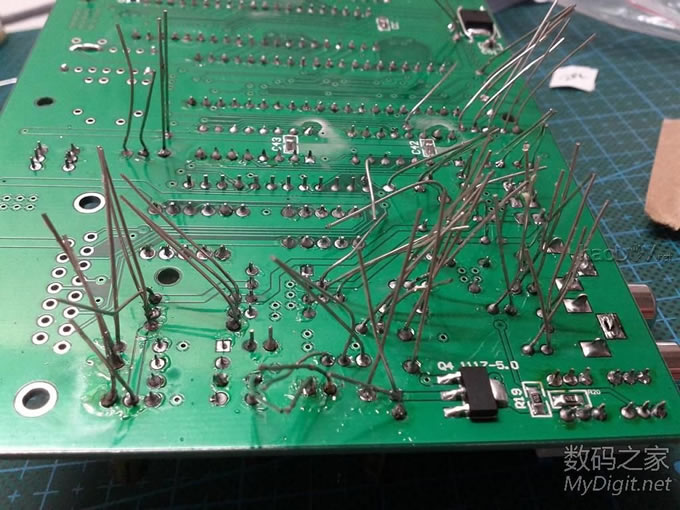 DIY一台超越原装机的FC游戏机 DIY一台超越原装机的FC游戏机