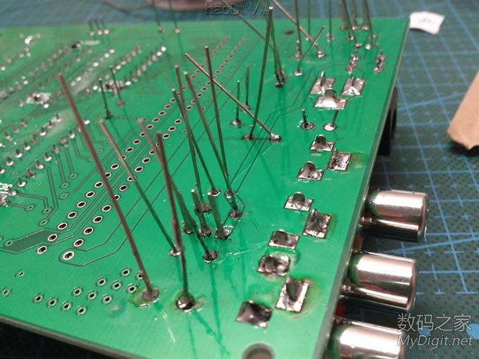 DIY一台超越原装机的FC游戏机 DIY一台超越原装机的FC游戏机