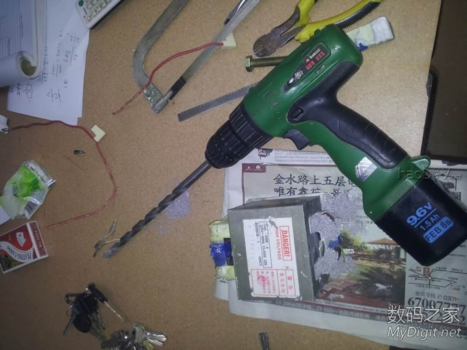 也diy个点焊机。次级竟然超过1000安爆表了 也diy个点焊机。次级竟然超过1000安爆表了