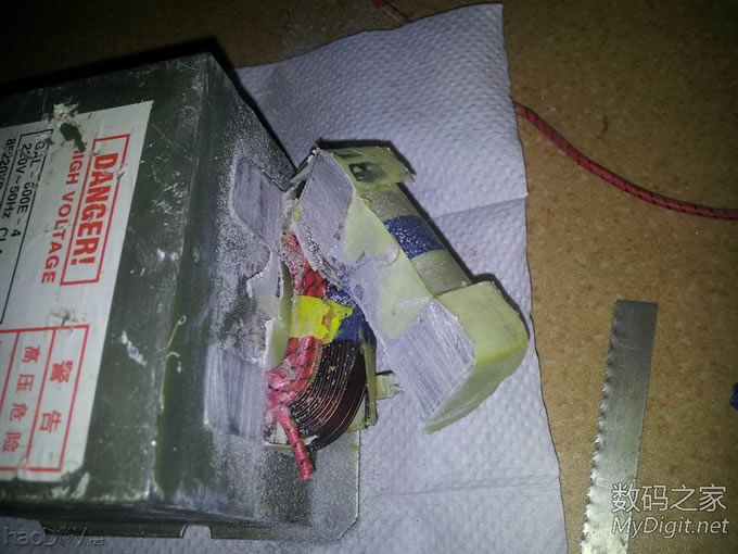 也diy个点焊机。次级竟然超过1000安爆表了 也diy个点焊机。次级竟然超过1000安爆表了