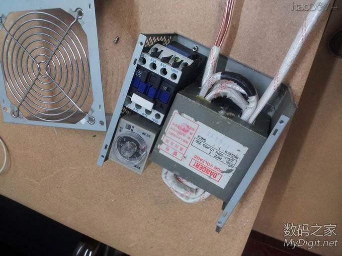 也diy个点焊机。次级竟然超过1000安爆表了