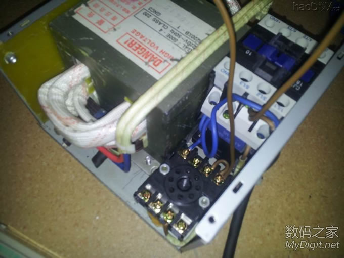 也diy个点焊机。次级竟然超过1000安爆表了