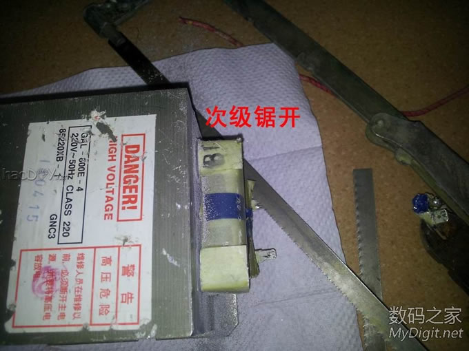 也diy个点焊机。次级竟然超过1000安爆表了 也diy个点焊机。次级竟然超过1000安爆表了