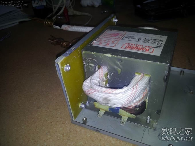 也diy个点焊机。次级竟然超过1000安爆表了