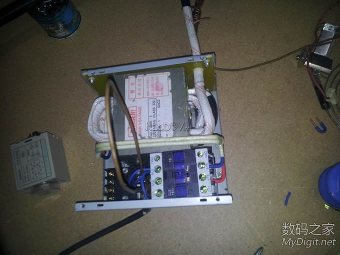 也diy个点焊机。次级竟然超过1000安爆表了