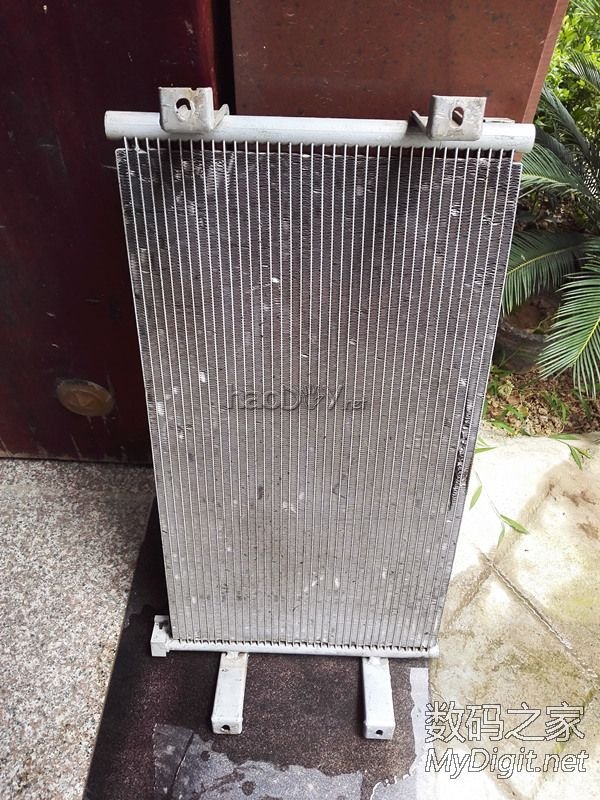 (散热器升级改造中)献上我自己搞的主机水冷,成本低,外观丑,勿笑 (散热器升级改造中)献上我自己搞的主机水冷,成本低,外观丑,