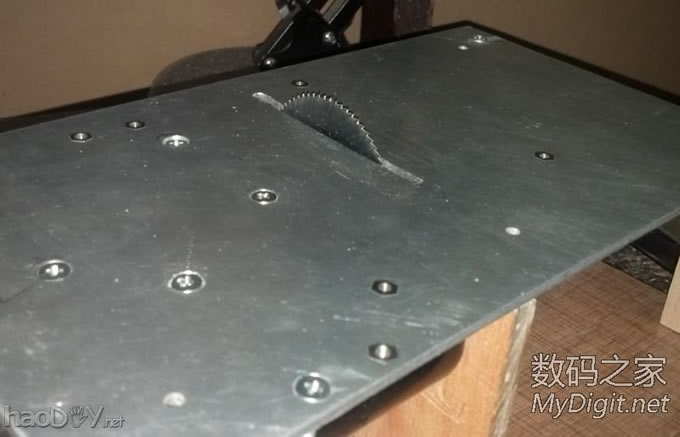 台面 做了个小台锯,成本含快递60来块