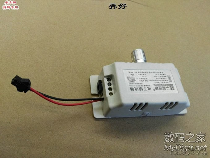 工作台上灯看着不爽了,改灯条改调光!