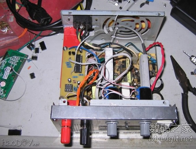 改ATX为可调,我也跟风做一个0~50V,0~10A的ATX可调电源。最大200W,1楼。。 改ATX为可调,我也跟风做一个0~50V,0~10A的ATX可调电源。最大