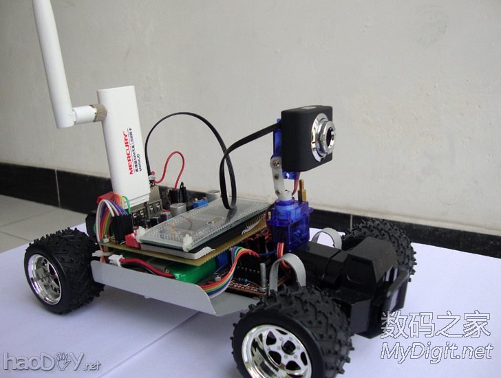 TQ2440核心板搭载linux做的监控Wifi小车,带邪恶的云台 TQ2440核心板搭载linux做的监控Wifi小车,带邪恶的云台