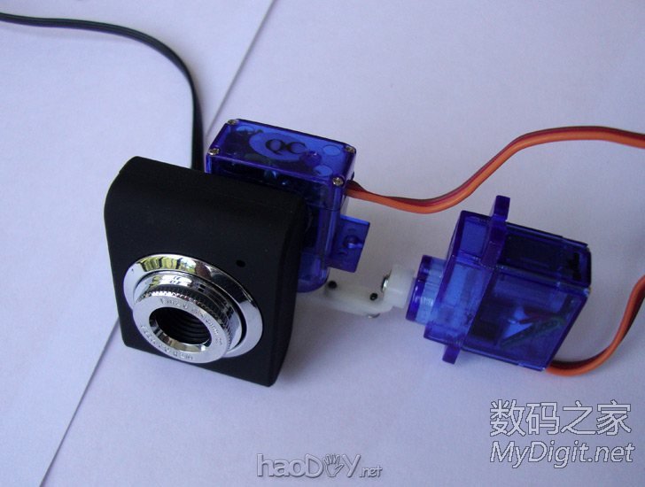 TQ2440核心板搭载linux做的监控Wifi小车,带邪恶的云台 TQ2440核心板搭载linux做的监控Wifi小车,带邪恶的云台