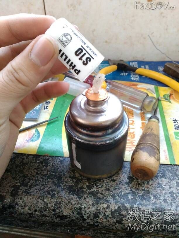 有人结婚咱就有的玩,礼炮改酒精灯! 有人结婚咱就有的玩,礼炮改酒精灯!