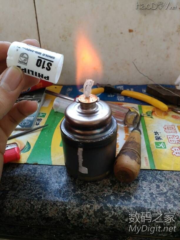 有人结婚咱就有的玩,礼炮改酒精灯! 有人结婚咱就有的玩,礼炮改酒精灯!