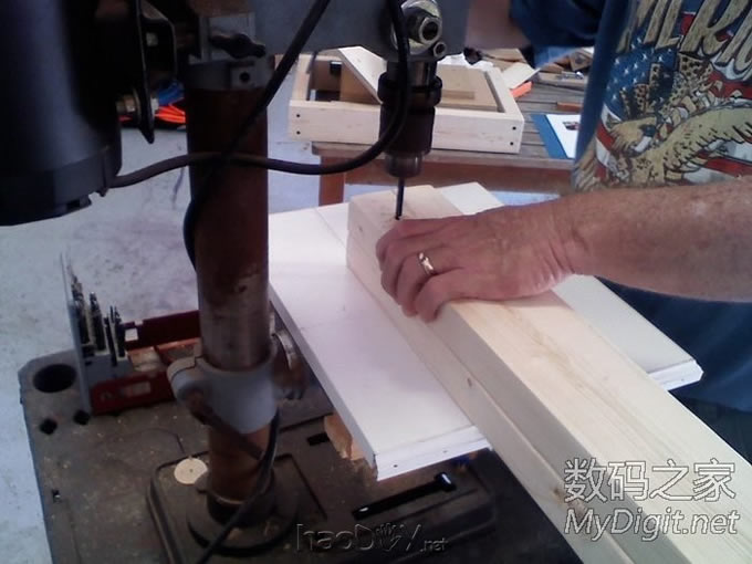 自制图书扫描仪,效果不比专业的差 自制图书扫描仪,效果不比专业的差